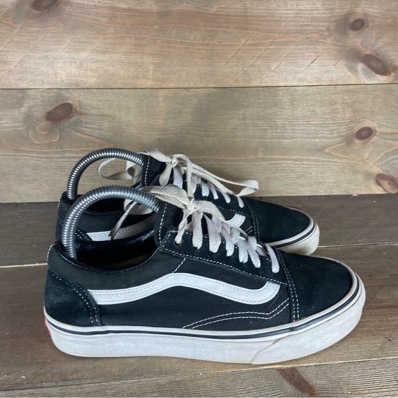 vans old skool womens size 7 shoes black athletic skate sneakers - Picture 2 of 8